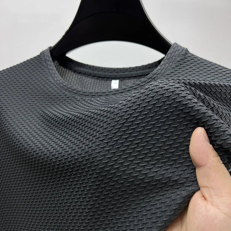 Summer Ice Silk High-End Solid Color High Quality Short Sleeve T Shirts Men's Breathable Fashion T-Shirt Male Brand Clothes